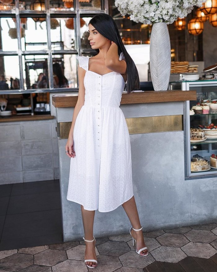 Белое платье сарафан