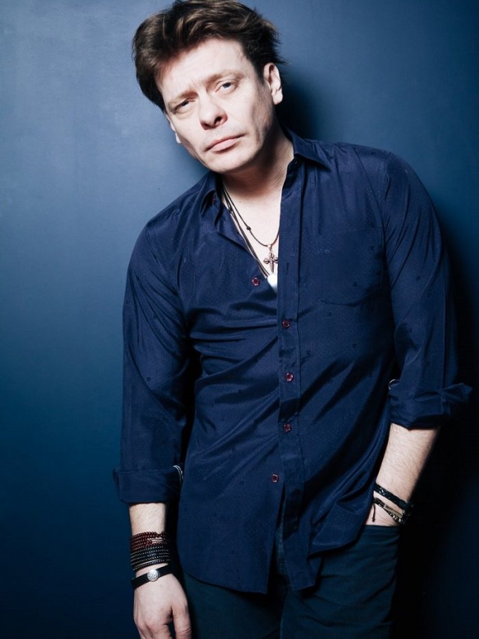 Пчела Павел Майков