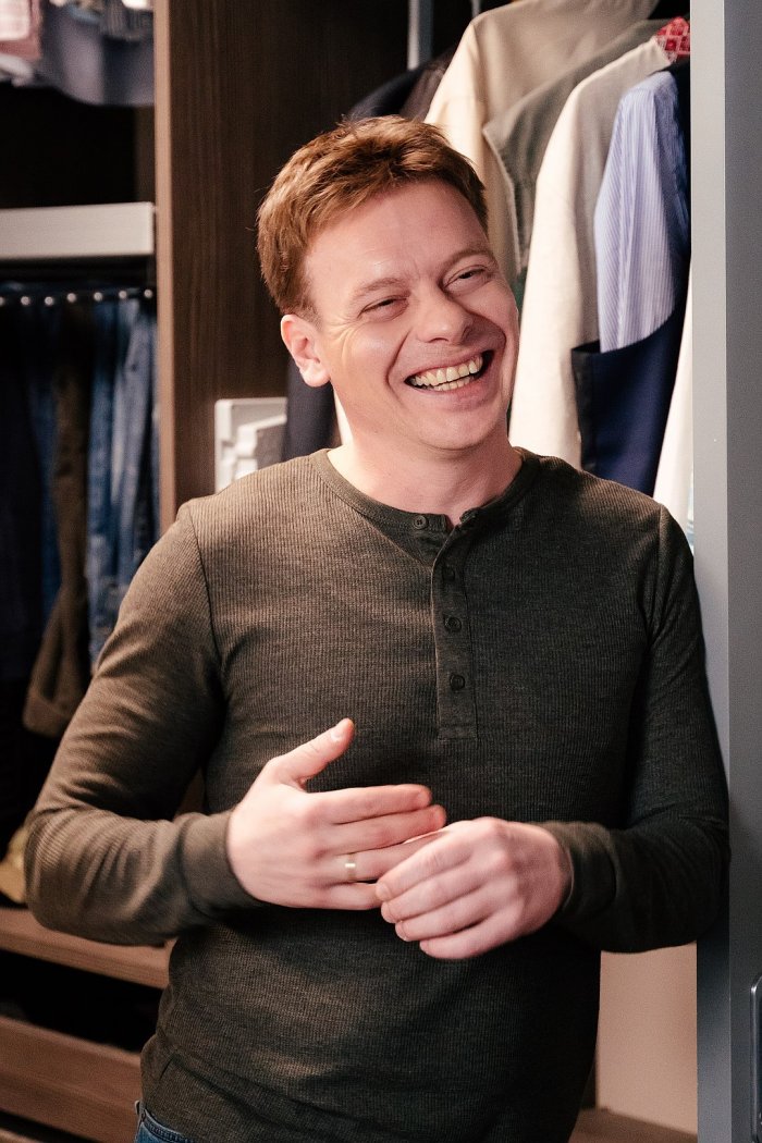 Пчела Павел Майков