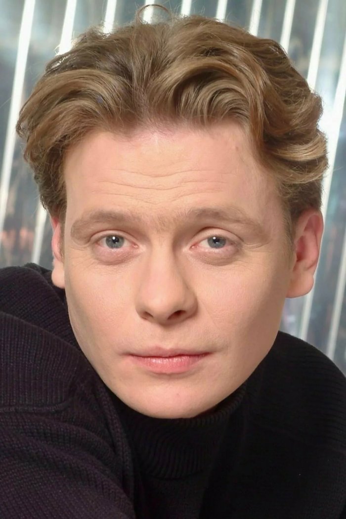 Актер Павел Майков