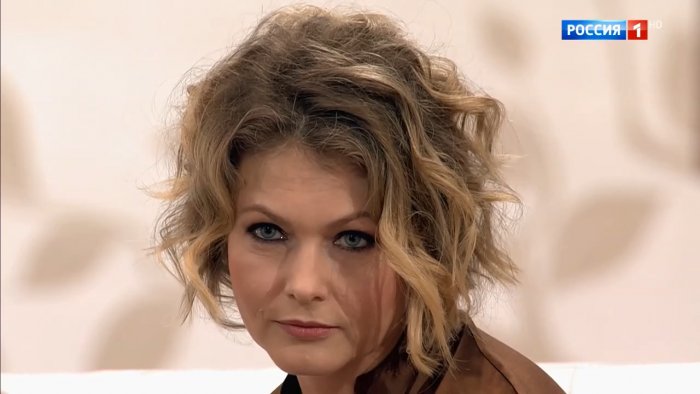 Эля Болгова