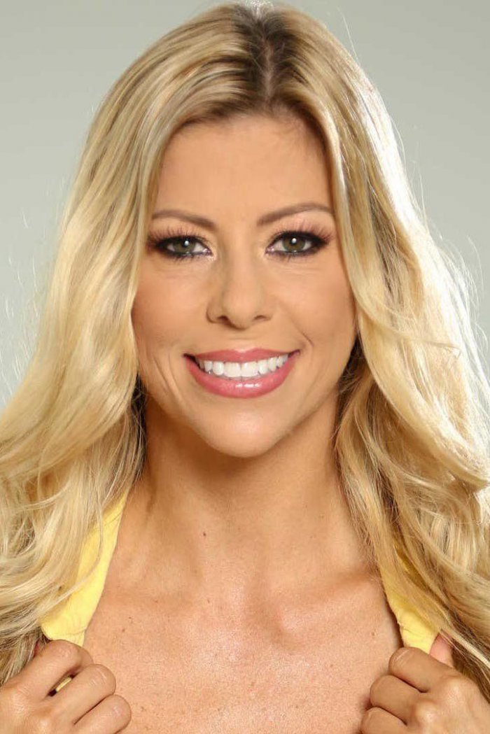 Алексис Фэвкс хот