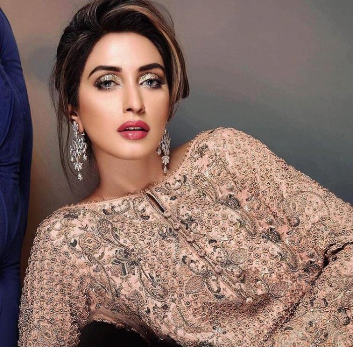 Иман модель