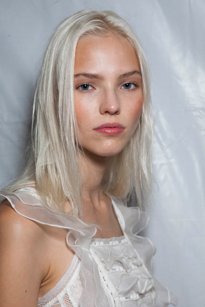 Актриса Саша Лусс