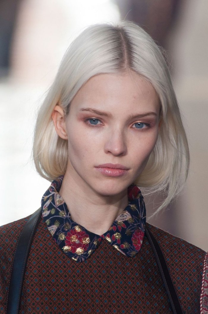 Саша Лусс платиновый блонд