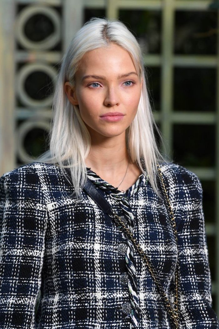 Модель Саша Лусс