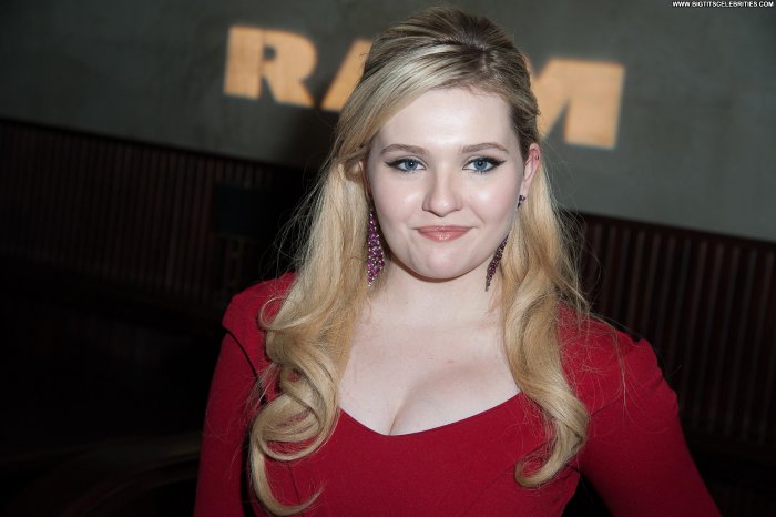 Эбегейл Брсин