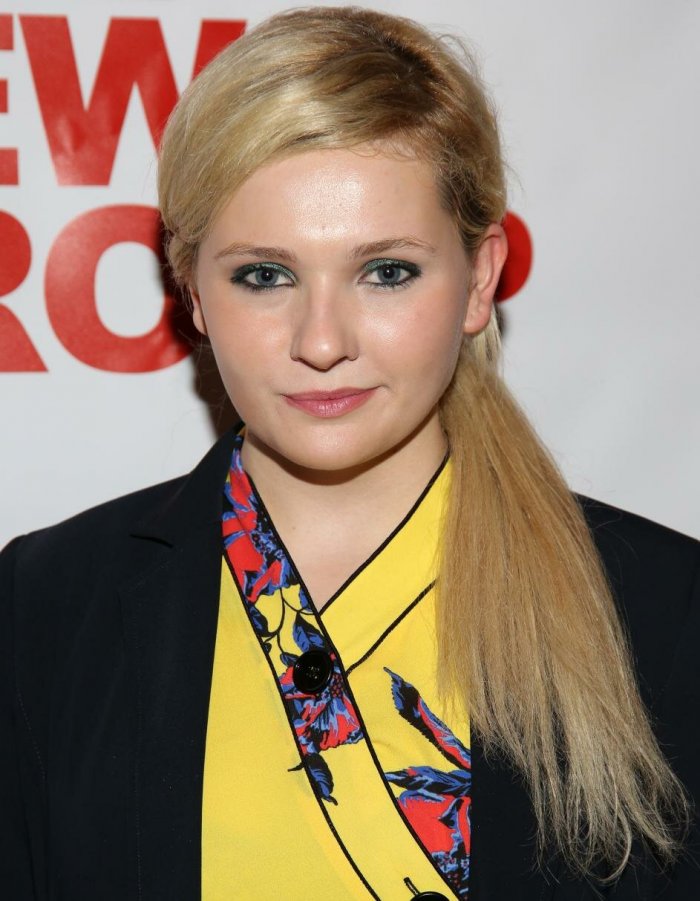 Эбегейл Брсин