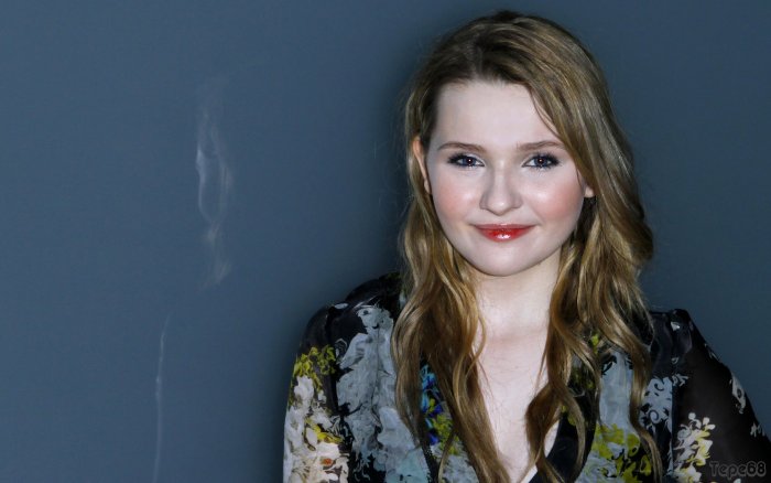 Эбегейл Брсин