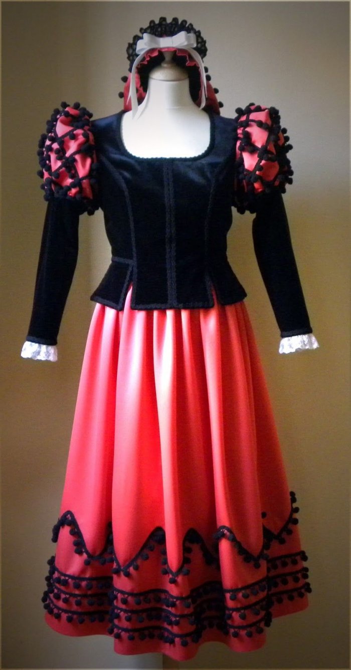 Испания народный костюм женский без человека