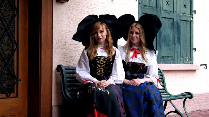 Эльзасский национальный костюм