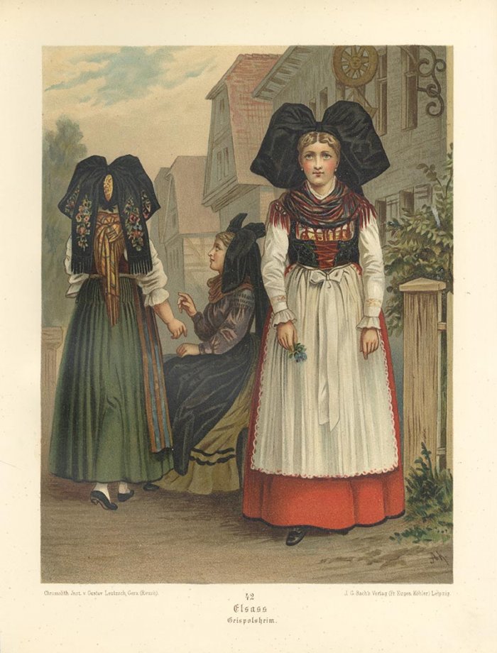 Французский национальный костюм женский