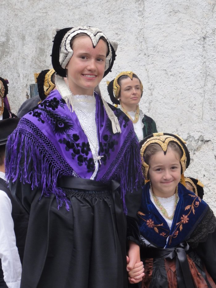 Национальный костюм Франции для детей