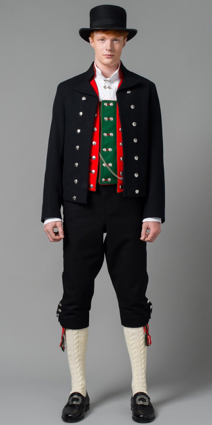Французский национальный костюм мужской