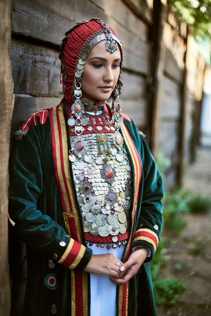 Башкирский национальный костюм для девочки