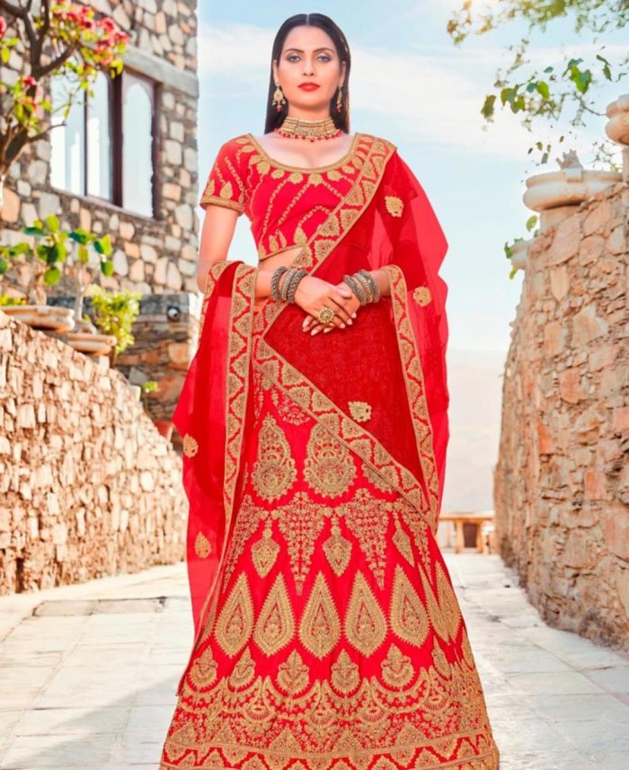 Национальный наряд Лехенга Чоли