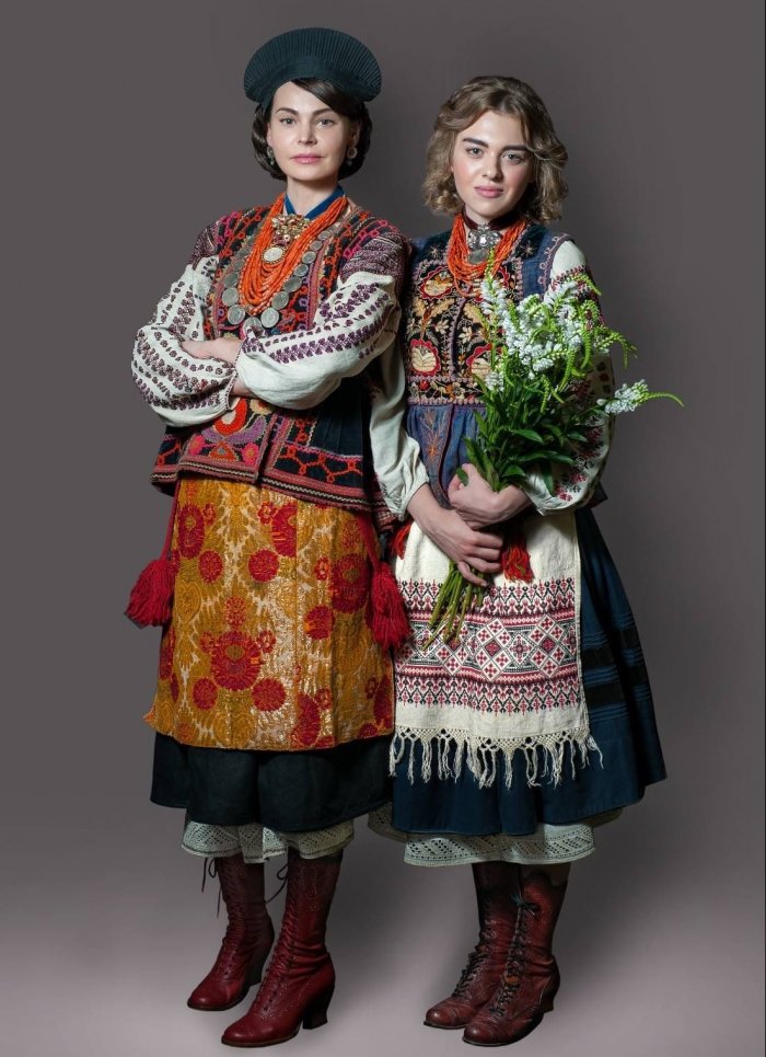 Национальный костюм Болгар