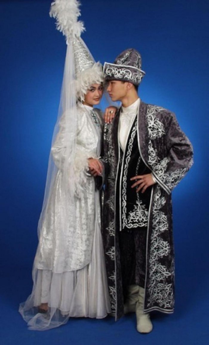 Национальный свадебный костюм казахов
