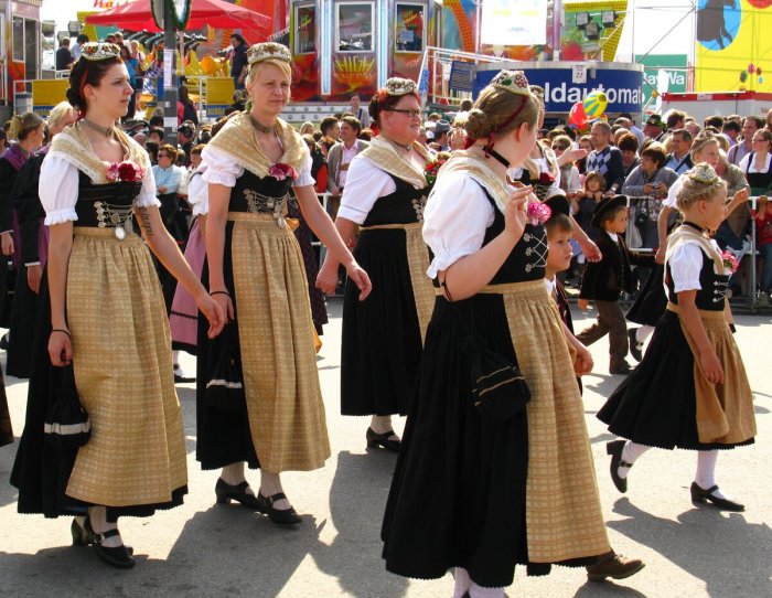 Октоберфест в Мюнхене костюмы