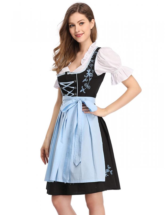Баварский костюм дирндль