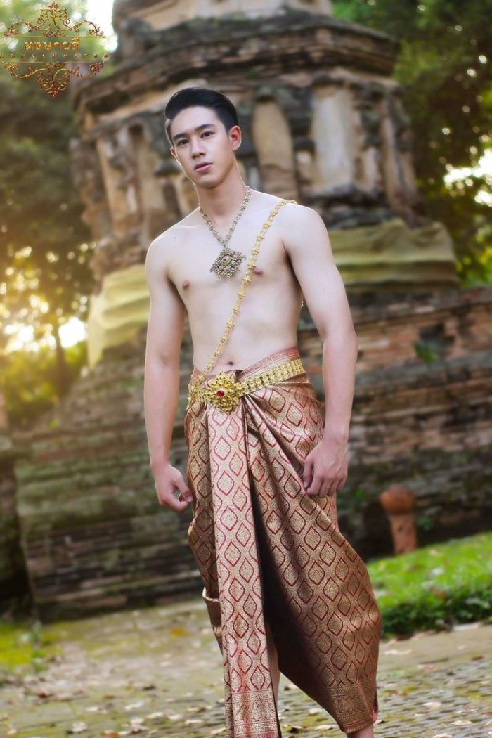 Одежда Тайланд Королевская