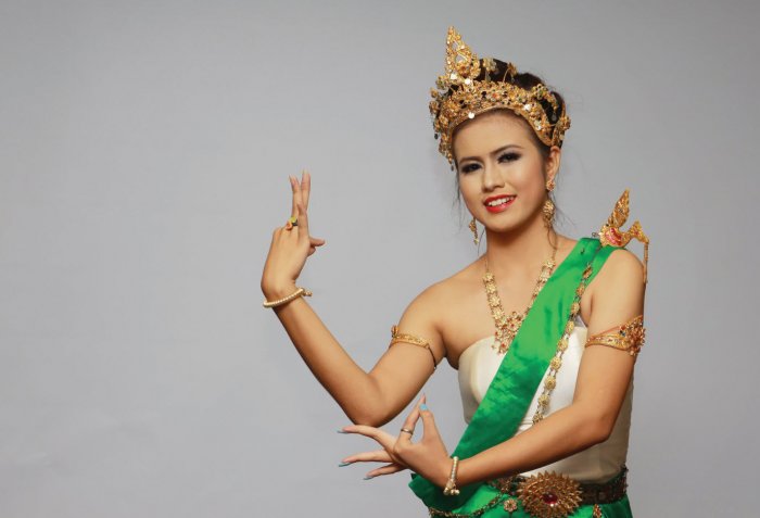 Украшения для тайского костюма