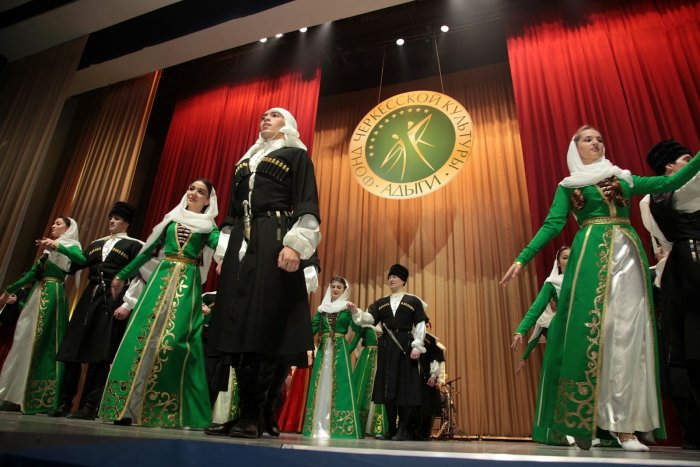 Республика Адыгея национальные костюмы адыгафаша