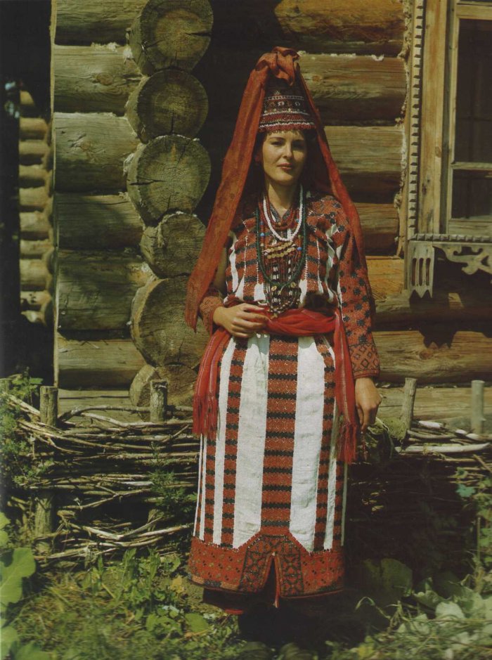 Мордовский народный костюм