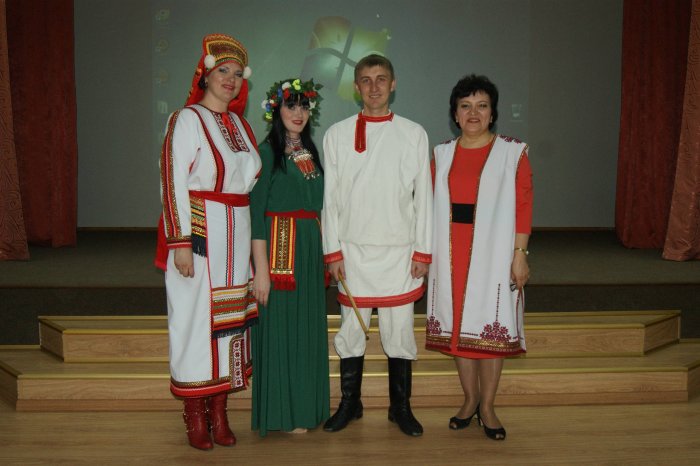 Мокша национальный костюм