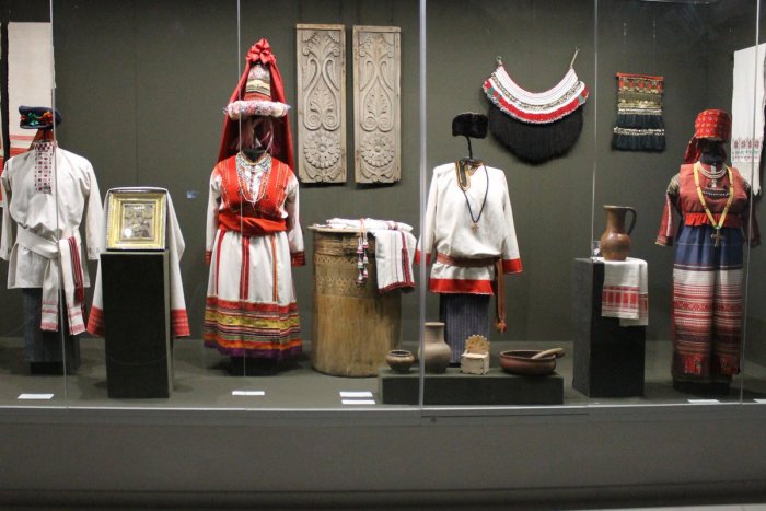 Мужской национальный костюм Эрзи