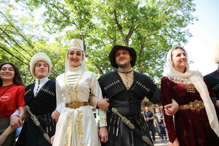 Кавказ Осетия народ?