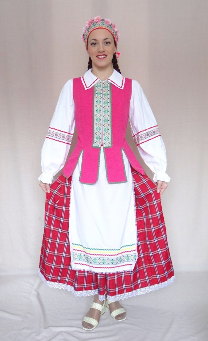 Национальная одежда Белоусов