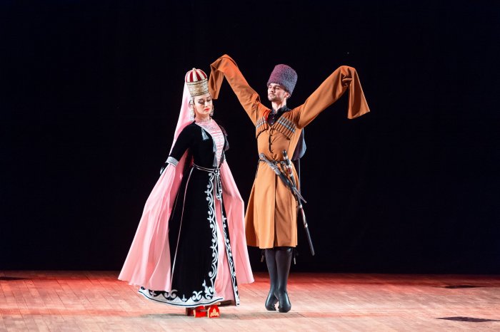 Солистка ГААТ Кабардинка