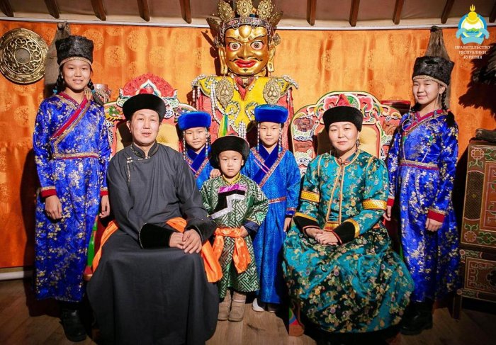 Одежда бурятского народа