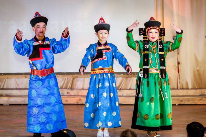 Бурятский национальный костюм Хоринских бурят