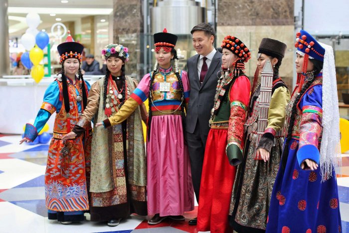 Буряты национальный костюм