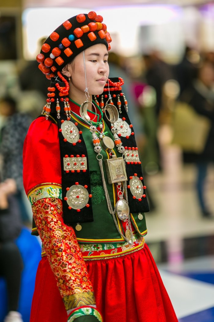 Бурятский национальный костюм