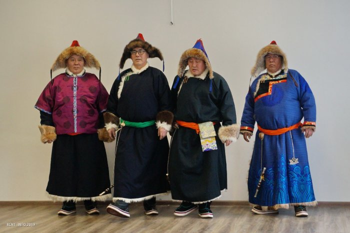 Бурятский зимний костюм