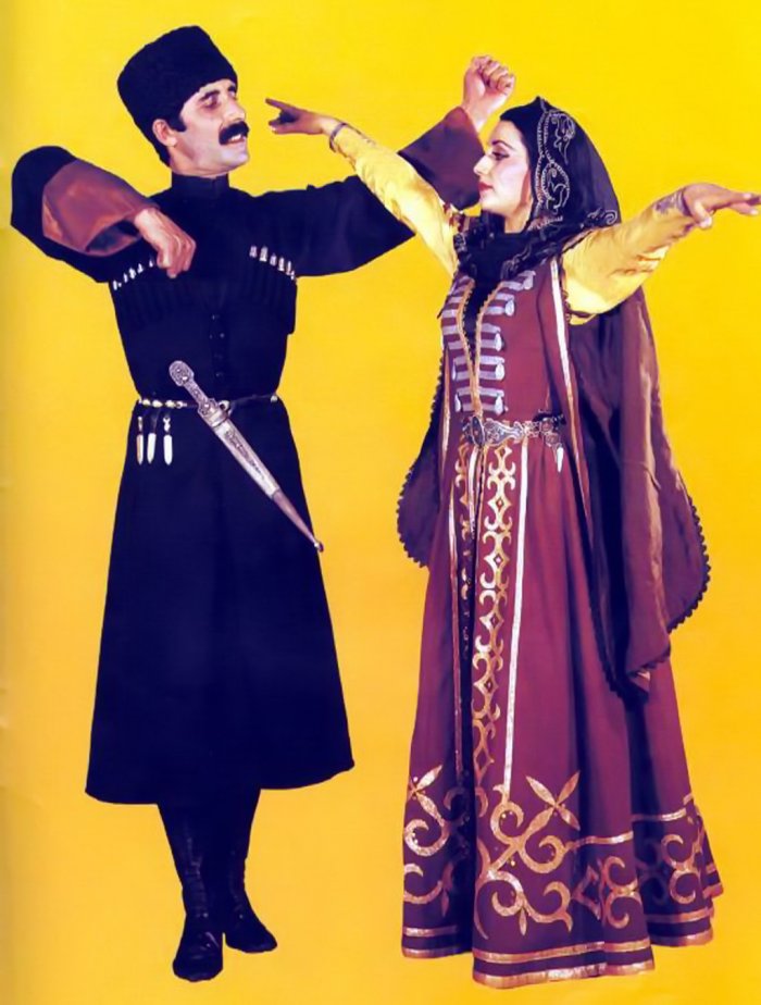 Чеченский народный костюм