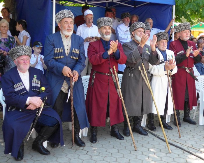 Балкаро Карачаевцы