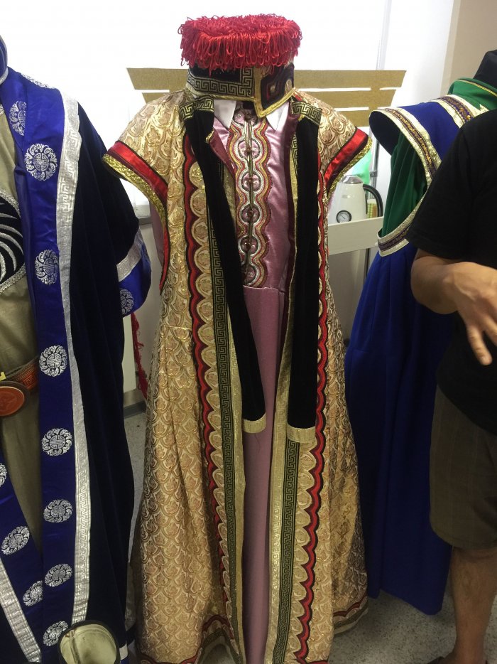 Традиционная одежда Калмыков