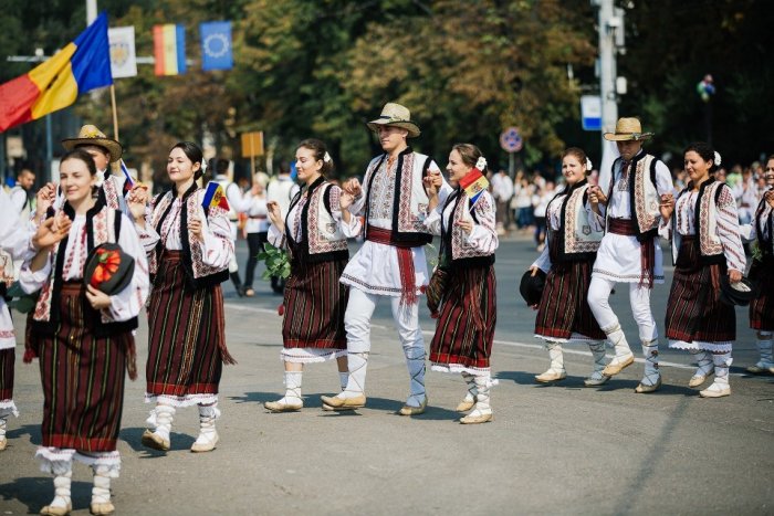 Молдавский костюм