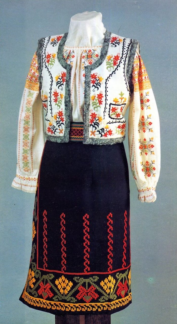 Молдаване национальный костюм