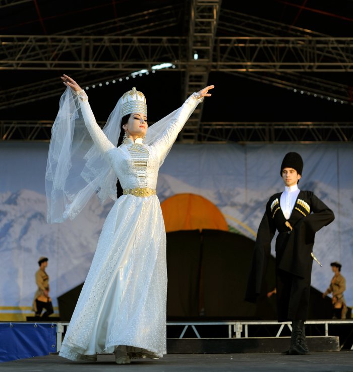 День национального костюма в Адыгее