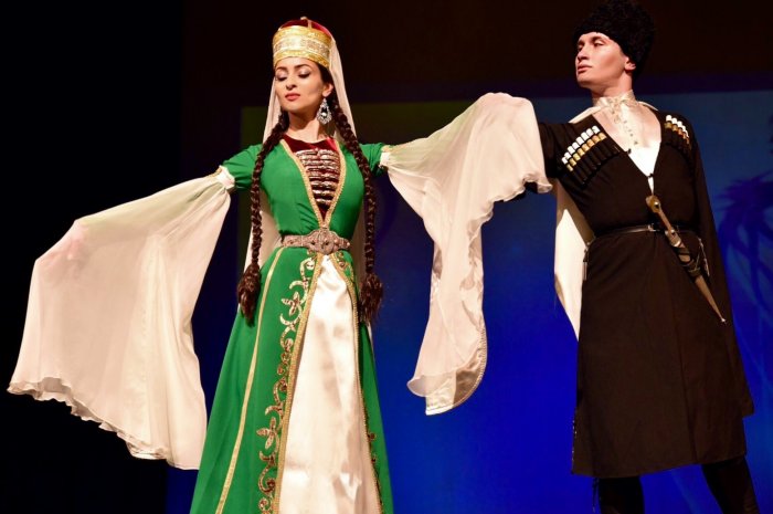 Национальный танец Черкесов