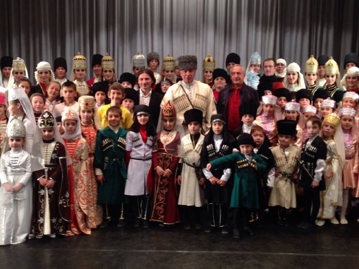 Адыги национальный костюм мужской