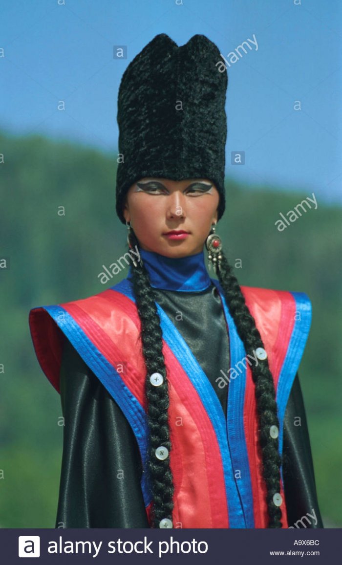 Алтайская Национальная одежда чегедек