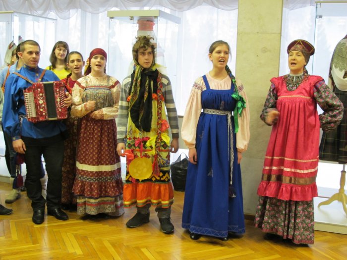 Народный костюм Алтайского края