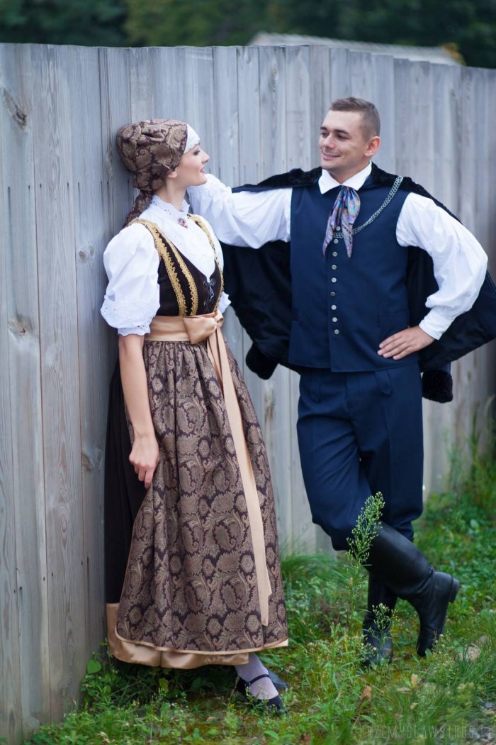 Национальный костюм Поляков