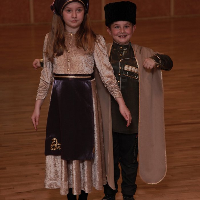 Абазины национальный костюм